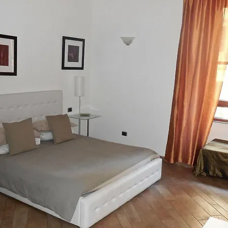 ゲストハウス Tridente *